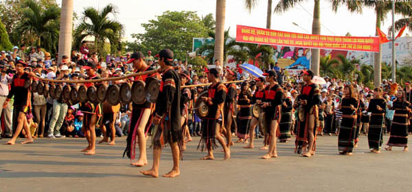 Lễ hội cồng chiêng
