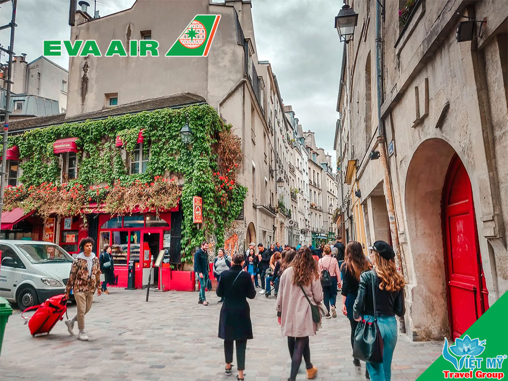 Khám phá thời trang vintage tại Paris và Milan cùng EVA Air